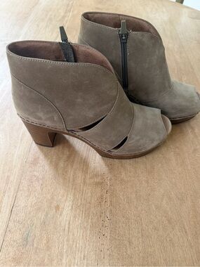 Dansko peep-toe booties